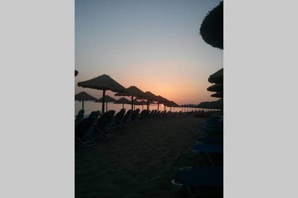 Villa Giovanni Paralia Vrachou Buitenkant foto