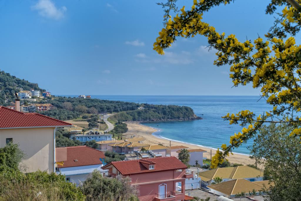 Villa Giovanni Paralia Vrachou Buitenkant foto