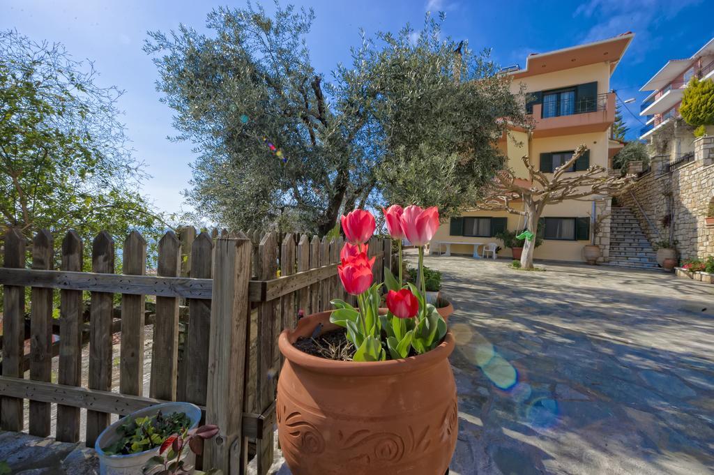 Villa Giovanni Paralia Vrachou Buitenkant foto