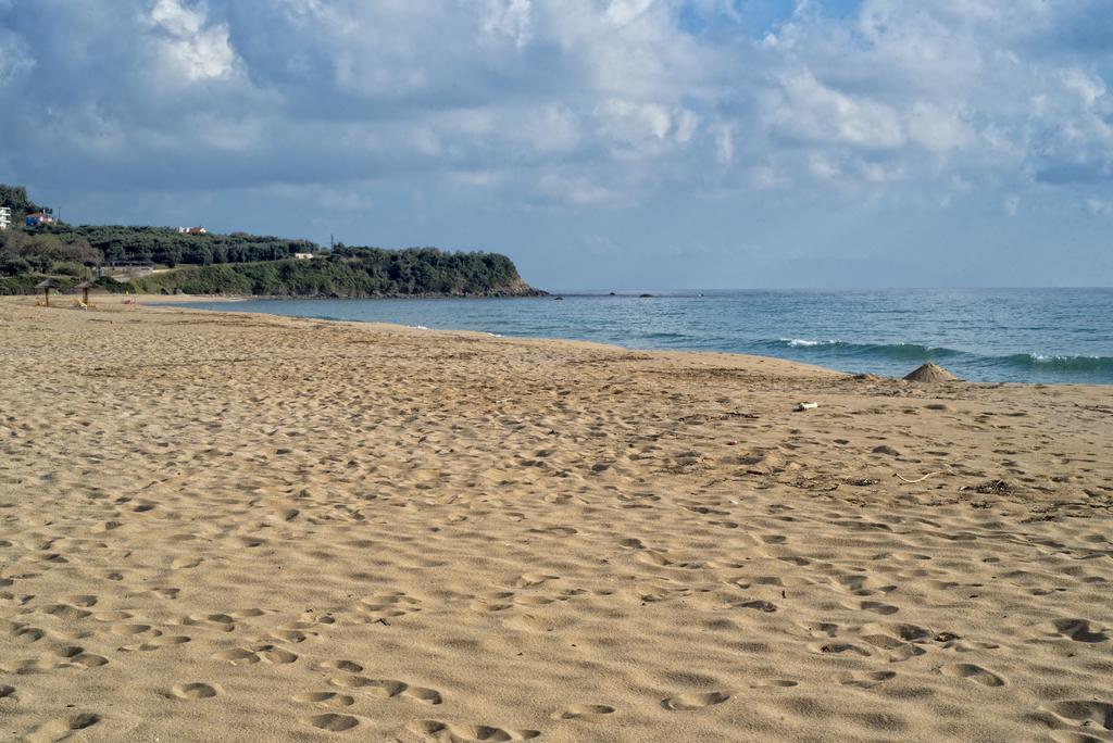 Villa Giovanni Paralia Vrachou Buitenkant foto